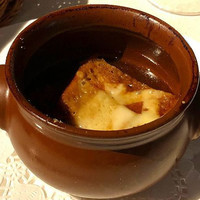 キハチ 青山本店 - オニオングラタンスープ、さすがの美味しさ❤