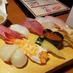 Sushi Izakaya Yataizushi - すし松 10貫