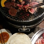 焼肉市場 - 