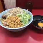 ラーメン二郎 - 小ラーメン ねぎ汁なし 玉子 ニンニク少しヤサイ半分アブラ♡