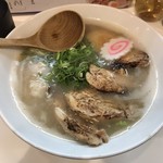 らーめん キング - 濃厚鶏白湯ラーメン