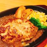 Suteki Miya - 自家製ハンバーグ レギュラー  780円（税抜）