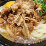 日本橋 讃岐うどん ほし野 - これ、手作りのお肉でしょうか？こんなレトルトっぽく作れるのって匠の技ですね(18-04)