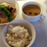 ココノワ - 日替わりランチ850円(これにサラダが付く)
