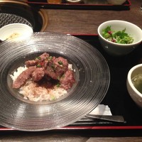 焼肉GROW - 