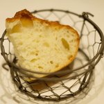 la Brianza - ランチコース 3000円 の自家製パン