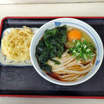 長生うどん - うどんころｗｉｔｈワカメ、生卵、やさい天