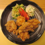 味処 大丸 - 鶏の唐揚げ 650円