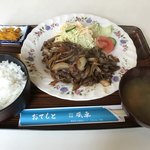 かざぐるま - 牛焼肉定食
