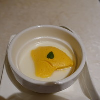 天厨菜館 渋谷店 - 杏仁豆腐