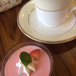 さくらフローラ - デザートとコーヒー