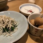 日本酒餐昧うつつよ - しんこと菜の花、うづらの燻製