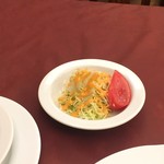 サラダ付き