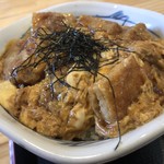 みの勝はなれ - カツ丼アップ