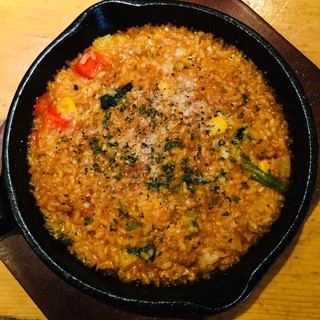 CHEERS GRILL wine rocks_1