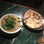 サンバレーホテル - ハリーム、ロティ