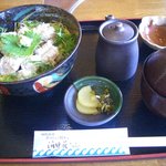 おけしょう鮮魚の海中苑 - 炙り穴子丼。