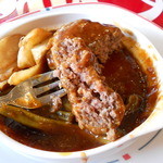 TAPAS桜台 - ハンバーグはこんな感じ