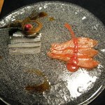 民宿 ふらっと - （夕食）「桜鱒＋いちごと柿ソース、さより＋自家製いしりソース」