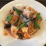 イタリカ - ナスとモッツァレラチーズのトマトソース