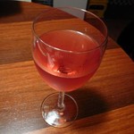 Wine Bar Terra - ホワイトジンファンデル･ロゼ（中甘口）グラス 500円