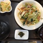 たまい - 2018年4月3日  野菜炒め 550円