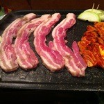 韓国料理 故郷 - サムギョプサル