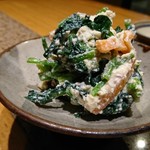 女とみそ汁 - 季節の白和え(600円)