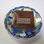 CHEESE3 - ベイクドチーズケーキのチョコレート１３０円です。