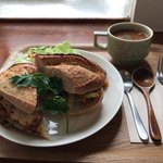 cafe yom pan - サンドプレート