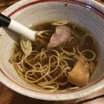 中華そば 先﨑 - 醤油そばスープ
