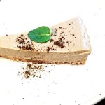 YOUR BIG FAMILY - 穀物コーヒーの豆腐モカケーキ