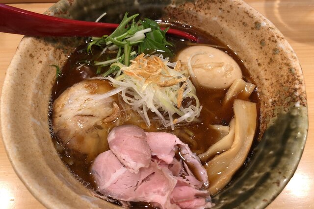 焼きあご塩らー麺 たかはし 新宿本店>