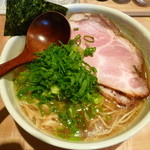 中華蕎麦 蘭鋳 - 肉盛りそばの大盛り&ねぎ 6/23/'11