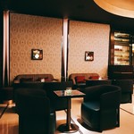 DINNER by Heston Blumenthal - Waiting Room