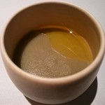 カセント - 有精卵のフランと菊芋のスープ