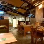 大連餃子基地 ダリアン - 【2018.4.4(水)】カウンター席