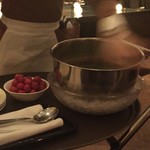 ロウリーズ・ザ・プライムリブ - 