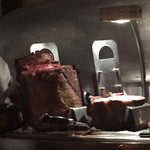 ロウリーズ・ザ・プライムリブ - 