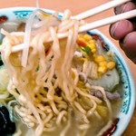 オーモリラーメン - 麺リフト
