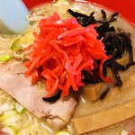 麺家おとみ - 紅生姜をたっぷり乗せました【料理】 