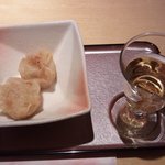 全席個室 ウメ子の家 - お通しと食前酒の梅酒