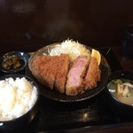 キセキ食堂 上尾店 - キセキ定食（肩ロース230g）