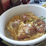 盛喜 - 親子丼セット750円　親子丼は唐揚げ玉子とじ