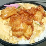 新鮮ミート美味デリカ かねむら - からあげ親子丼