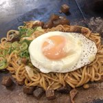 長田本庄軒 - ぼっかけ焼きそば定食（大）目玉焼きトッピング１，０００