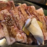 焼肉牛若 - 