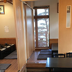 お食事処 孝ふく - 各お部屋に仕切り壁付で、個室利用可能。