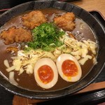 自家製麺処 御用 - 名物鳥天チーズカレーうどん（￥850）