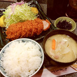 とんかつ檍 大門店